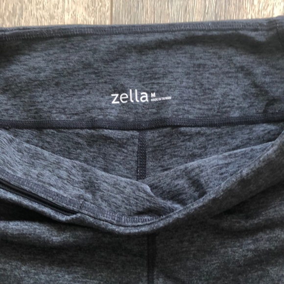 Workout capris - Picture 2 of 3